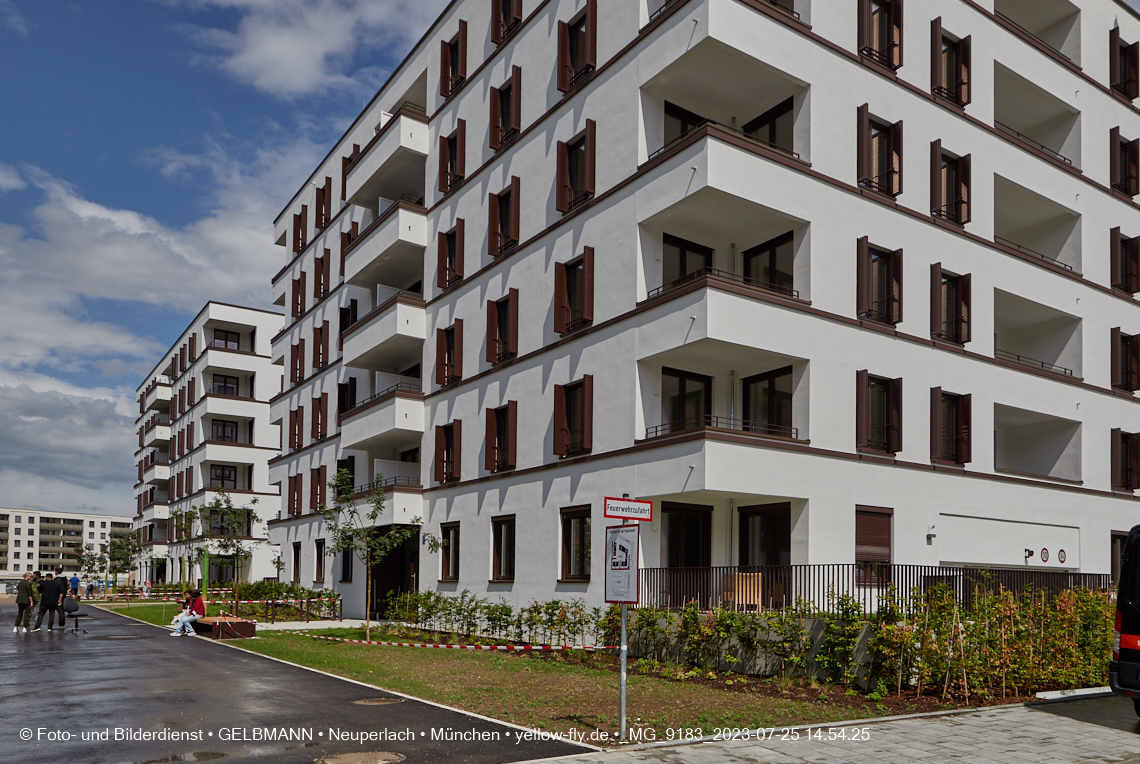 25.07.2023 - Rundgang im Alexisquartier in Neuperlach